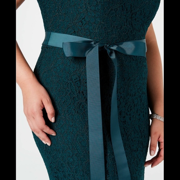 NWT Adrianna Papell [ Plus Size 20W ] Ribbon-Belt Lace Gown‎ in Forest Green - Picture 2 of 12